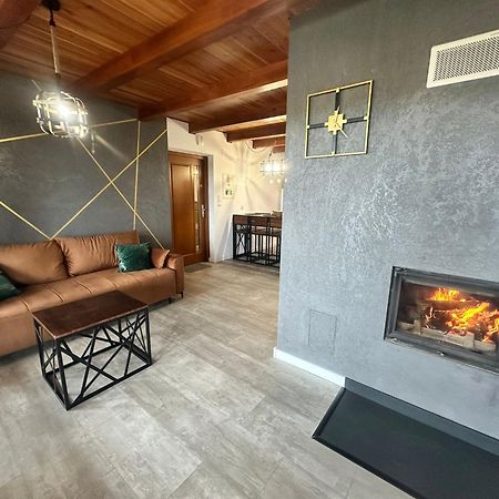 Zielona Przystan Hotel Manasterz Ngoại thất bức ảnh