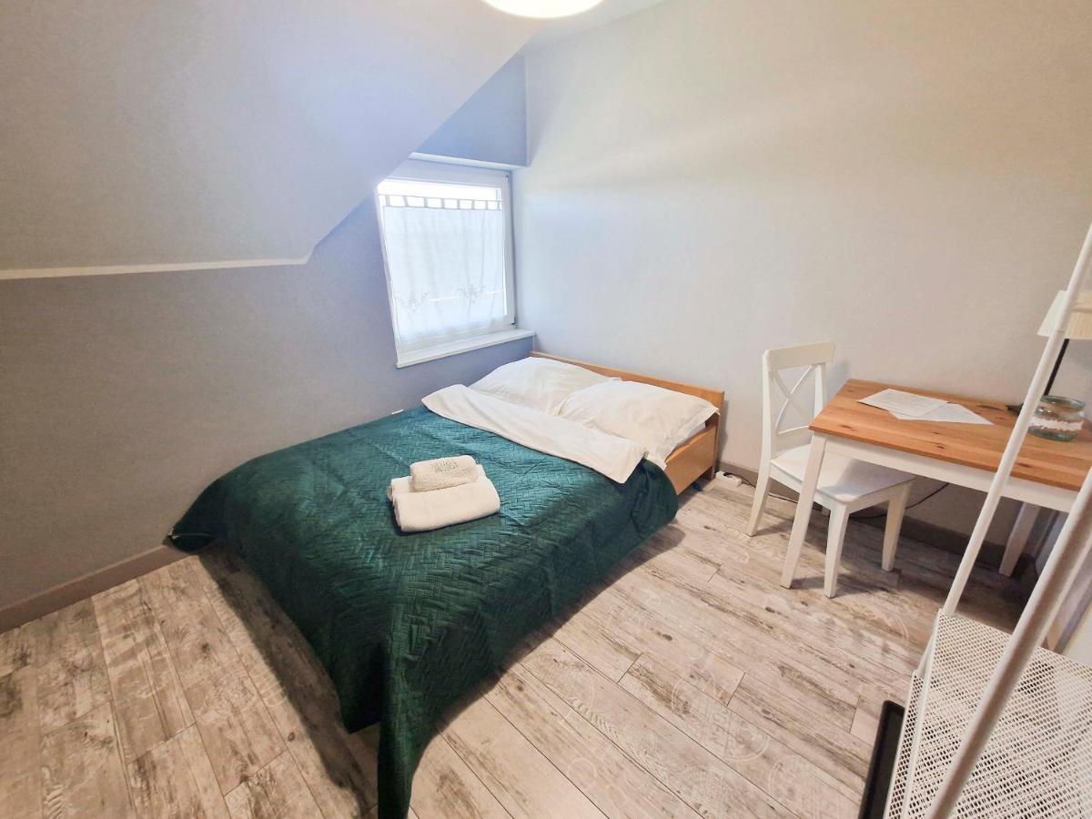 Zielona Przystan Hotel Manasterz Ngoại thất bức ảnh