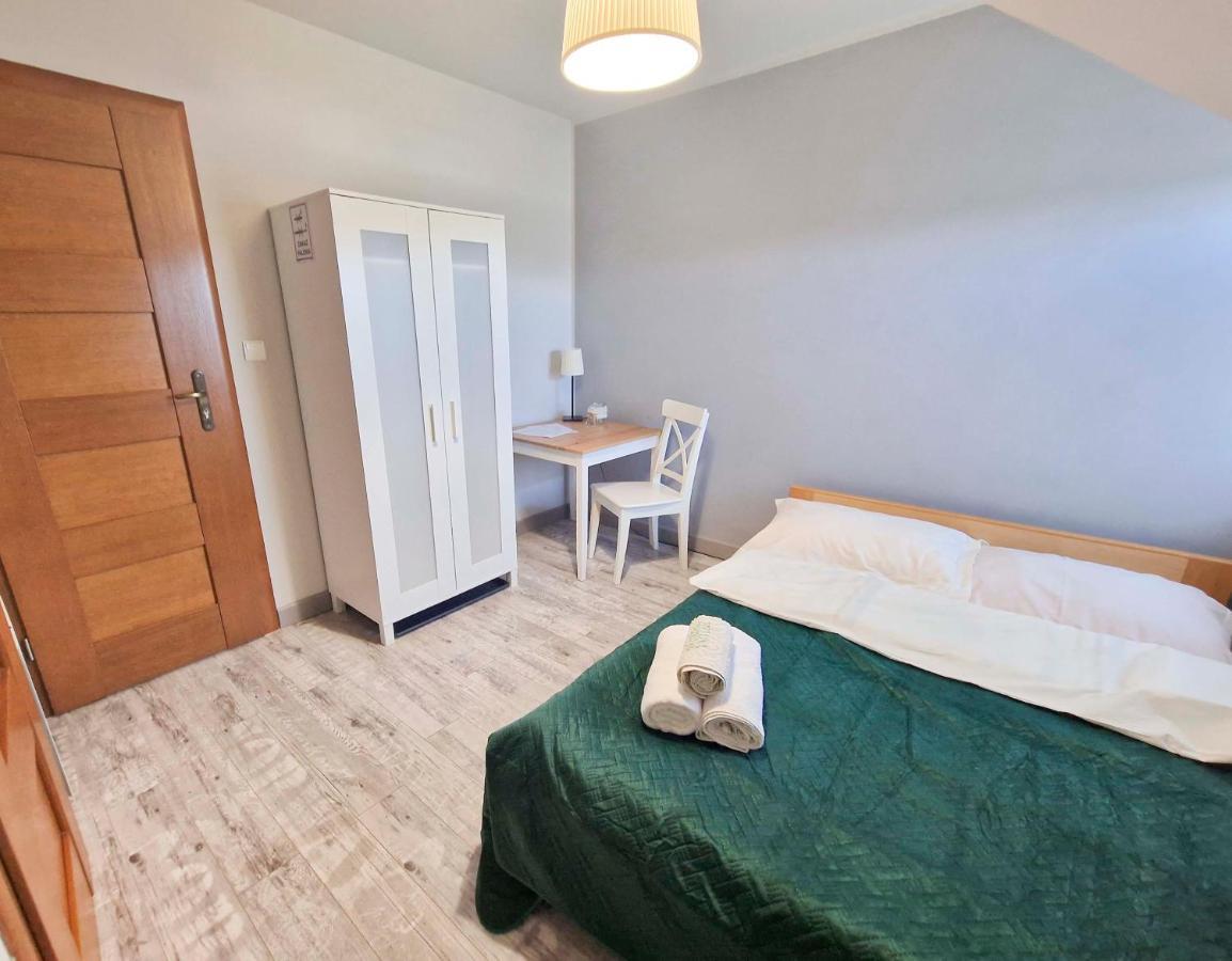 Zielona Przystan Hotel Manasterz Ngoại thất bức ảnh