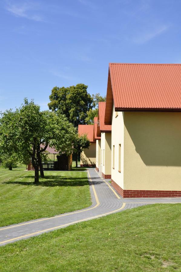 Zielona Przystan Hotel Manasterz Ngoại thất bức ảnh