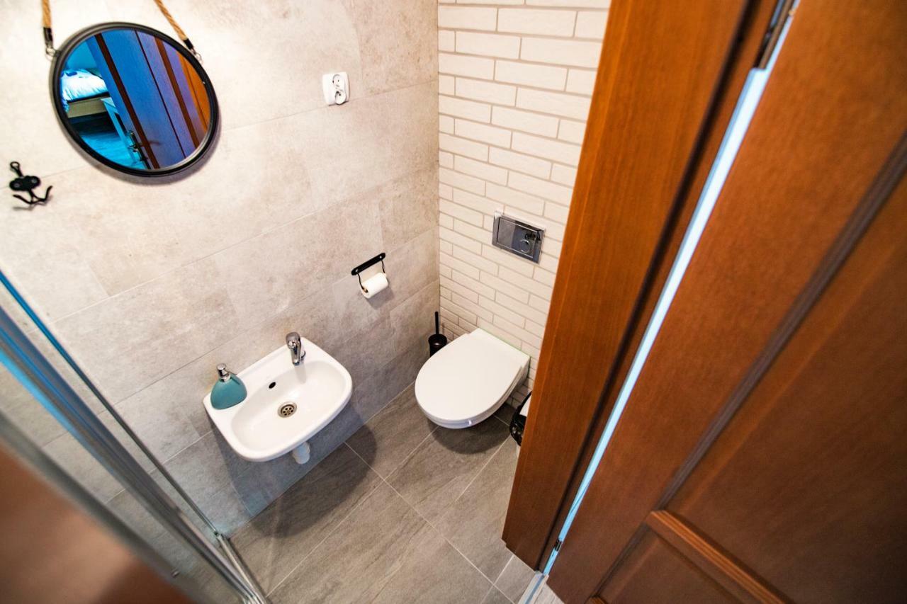 Zielona Przystan Hotel Manasterz Ngoại thất bức ảnh