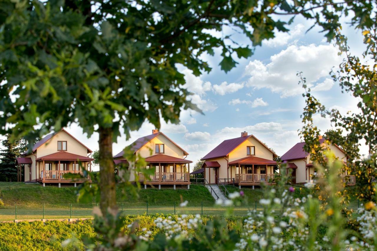 Zielona Przystan Hotel Manasterz Ngoại thất bức ảnh