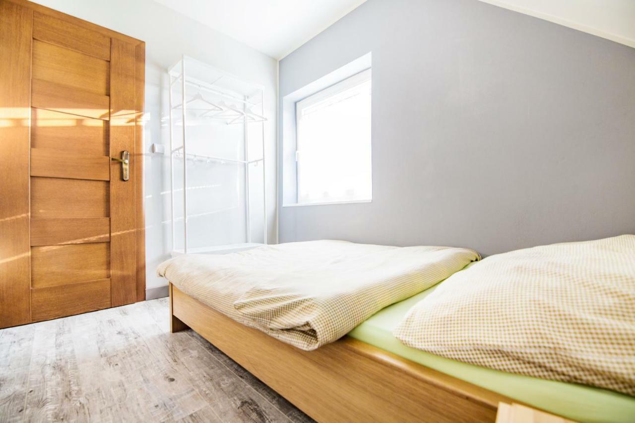 Zielona Przystan Hotel Manasterz Ngoại thất bức ảnh
